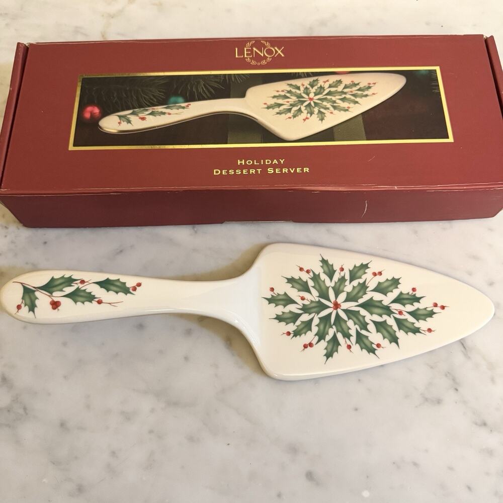 Lenox Dessert Pie‎ Cake Server HOLIDAY Holly Design Porcelain 11”